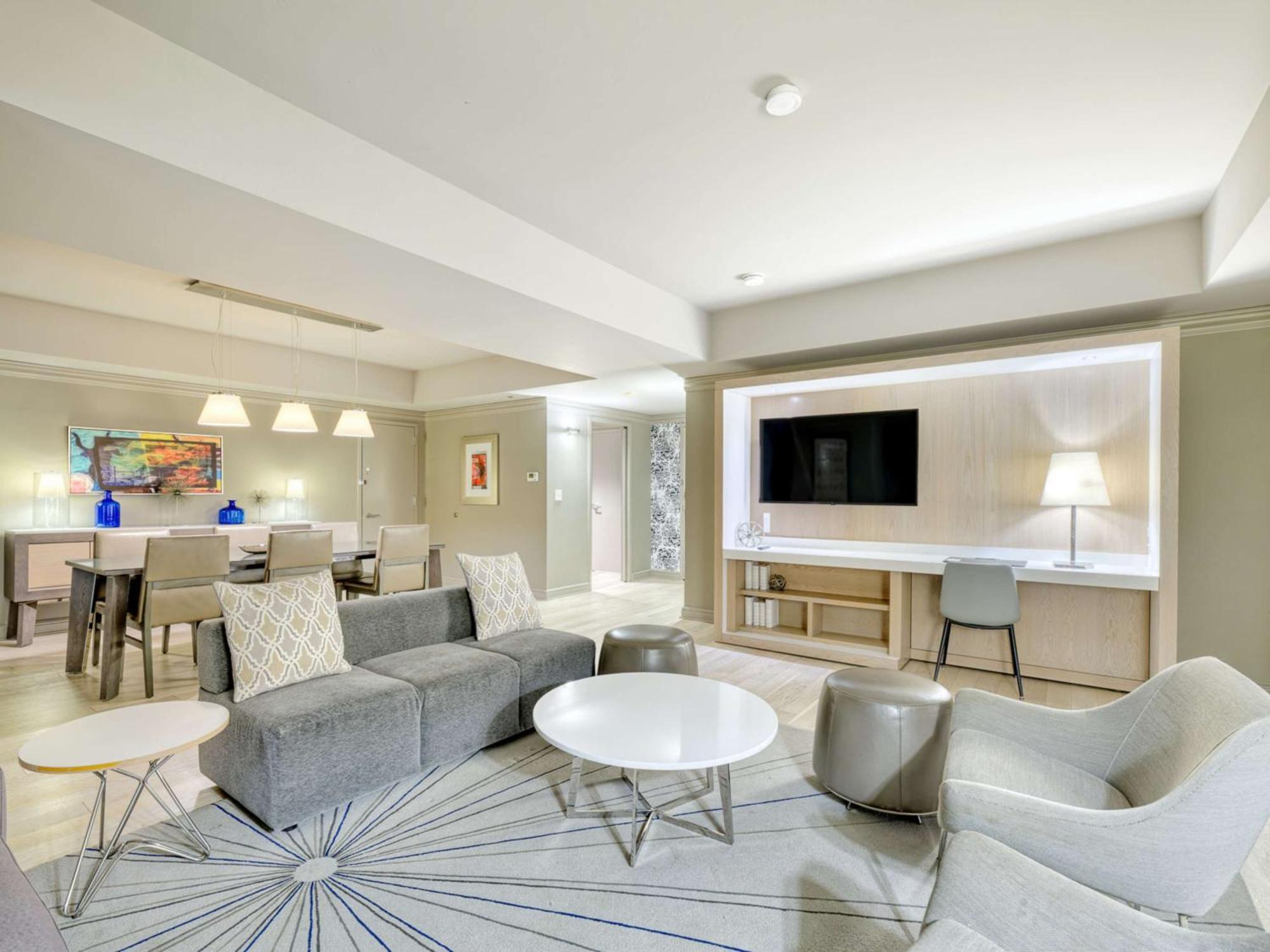 The Royal Sonesta Downtown 5* Minneapolis