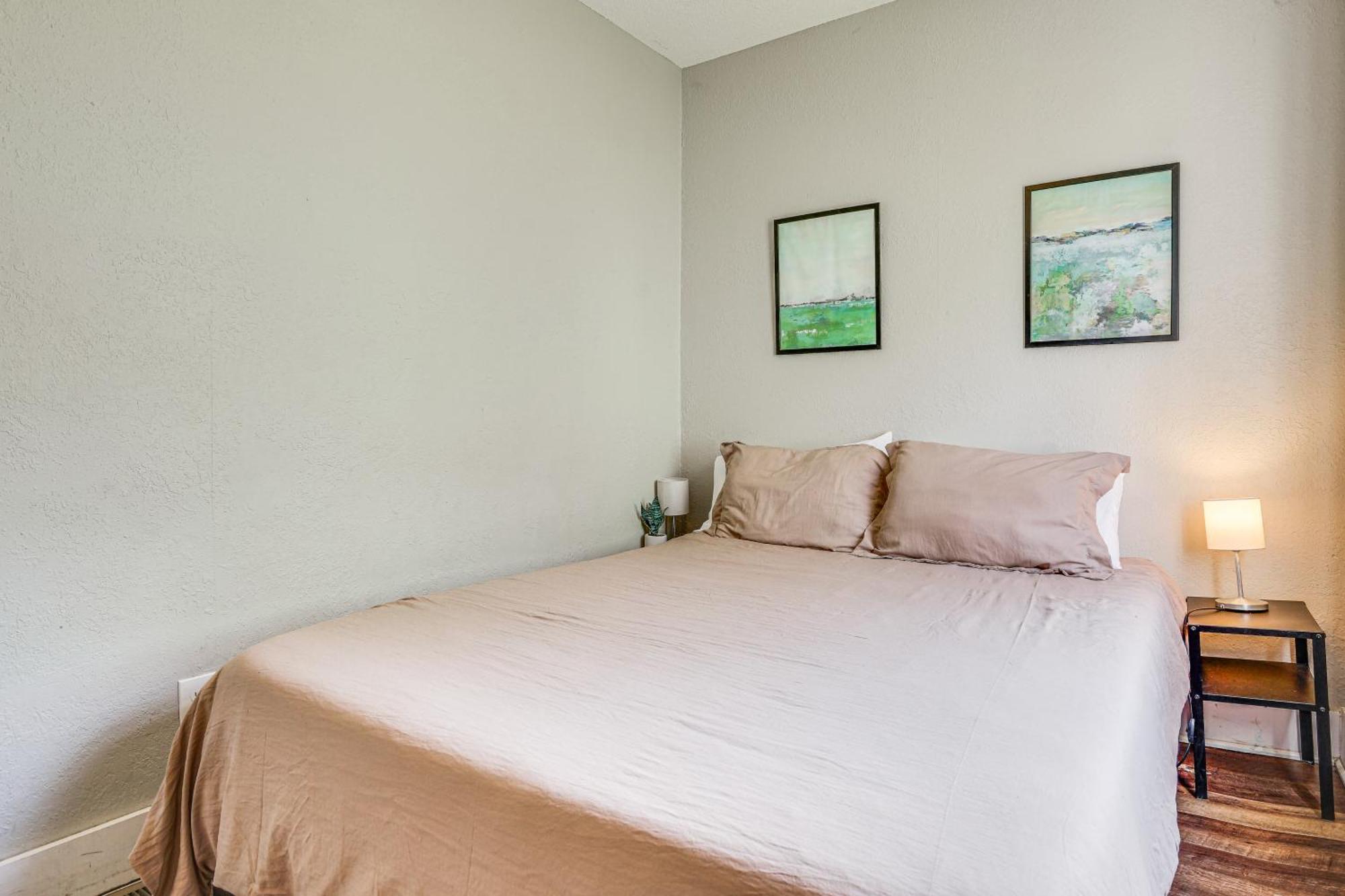 Northeast Less Than 1 Mi To Arts District Holiday home *
