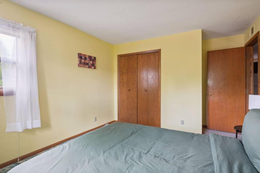 Apartment Stellar Two Bedroom *