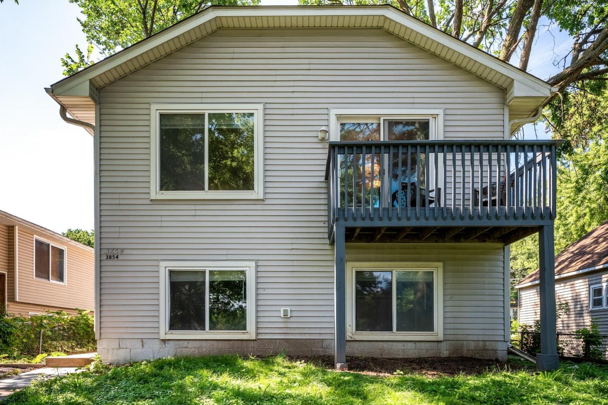 Spacious 4br In - Pet Friendly! Apartment *
