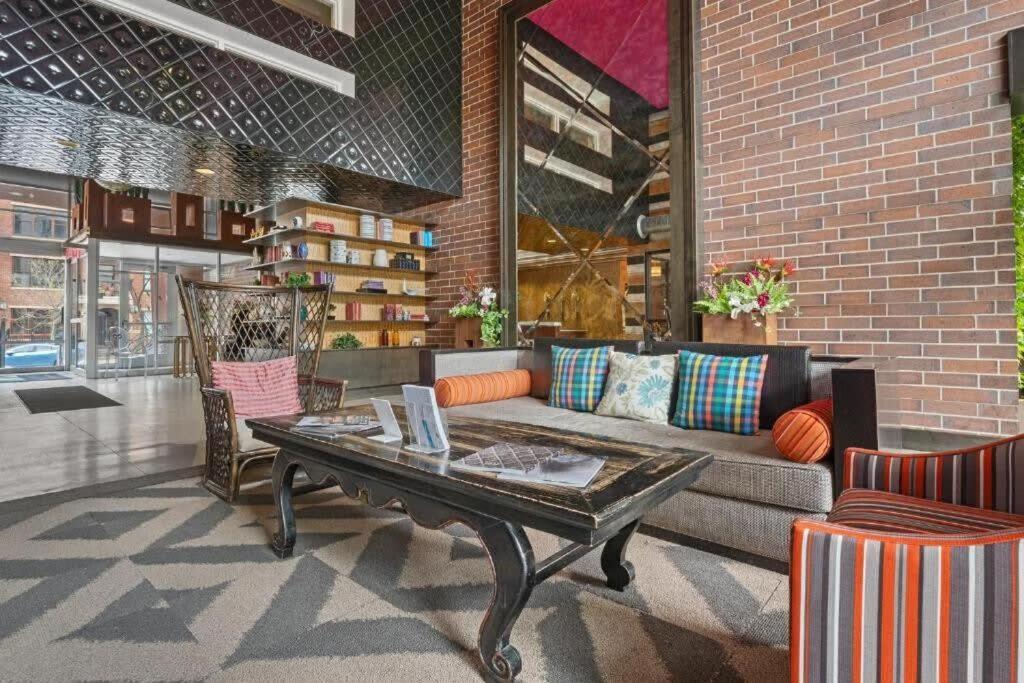 Cozysuites Mill District With Pool, Gym #11 * Minneapolis