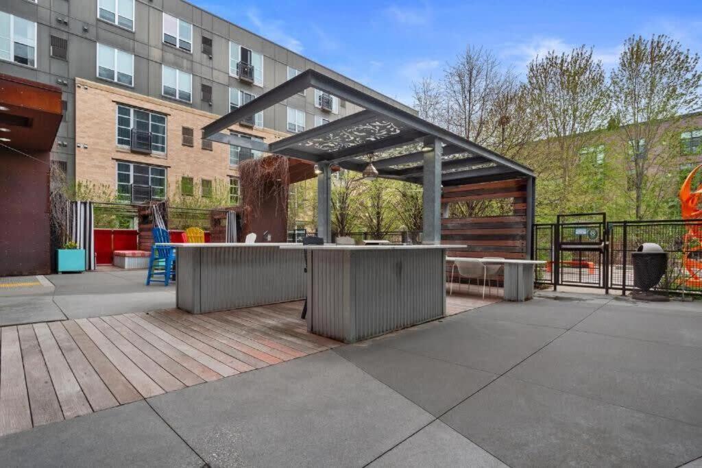 Cozysuites Mill District With Pool, Gym #11 *