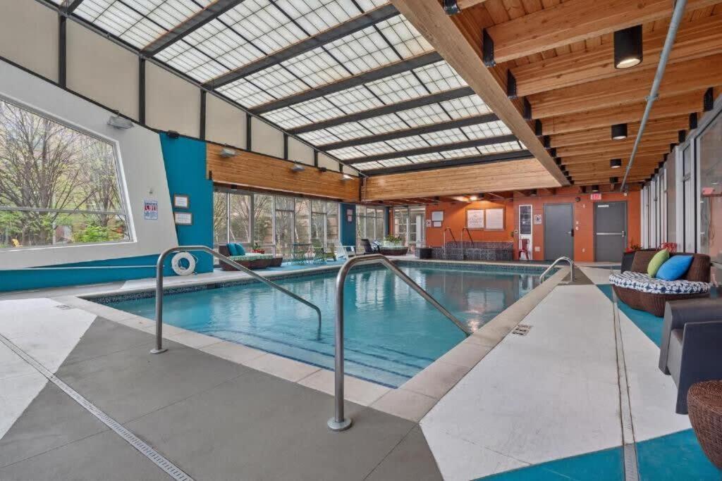 Cozysuites Mill District With Pool, Gym #05 *