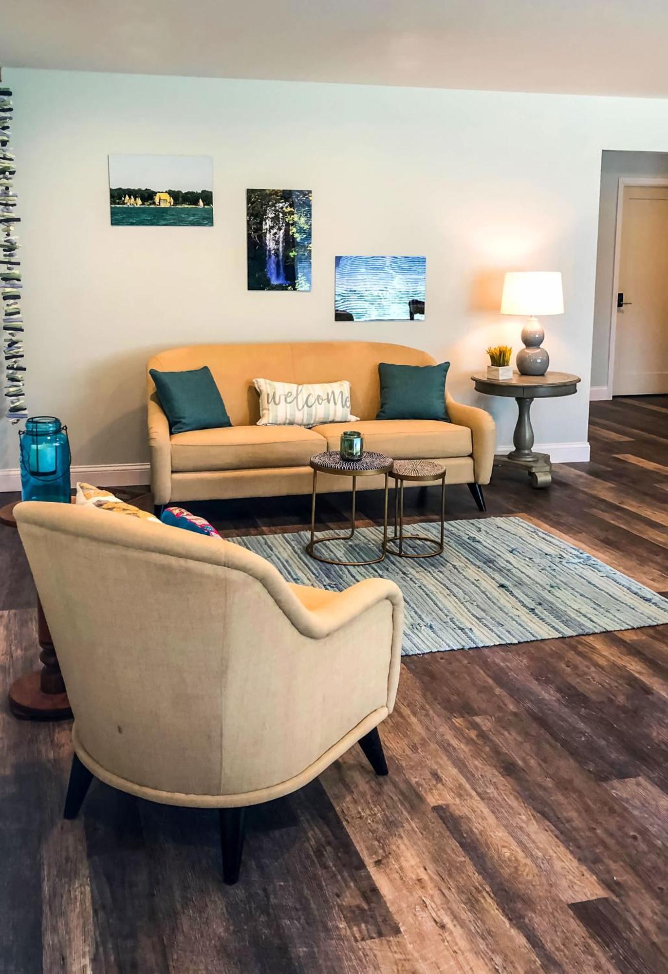 Work And Live In The Twin Cities - We Connect Apartment Minneapolis