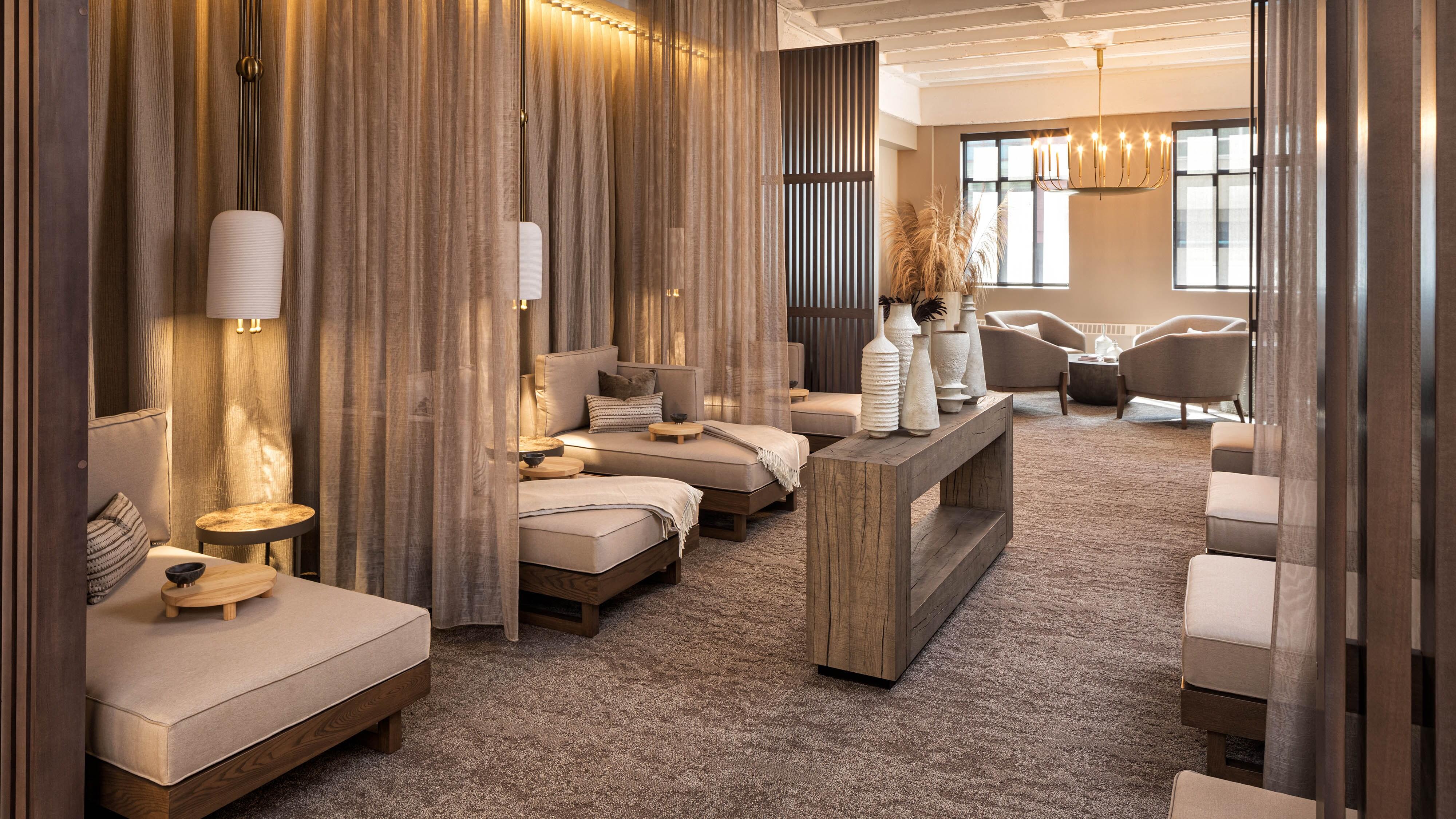 Ivy, A Luxury Collection Hotel,