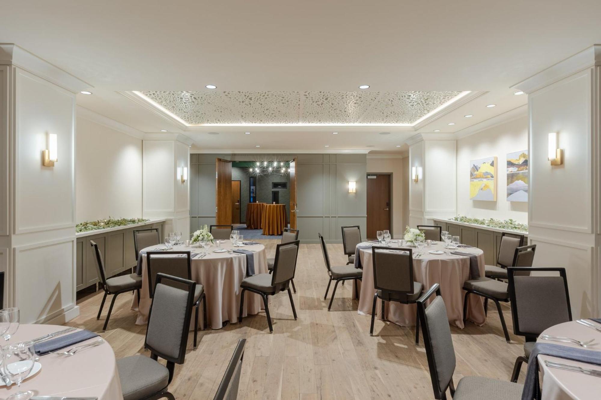 Hotel Intercontinental - St. Paul Airport By Ihg