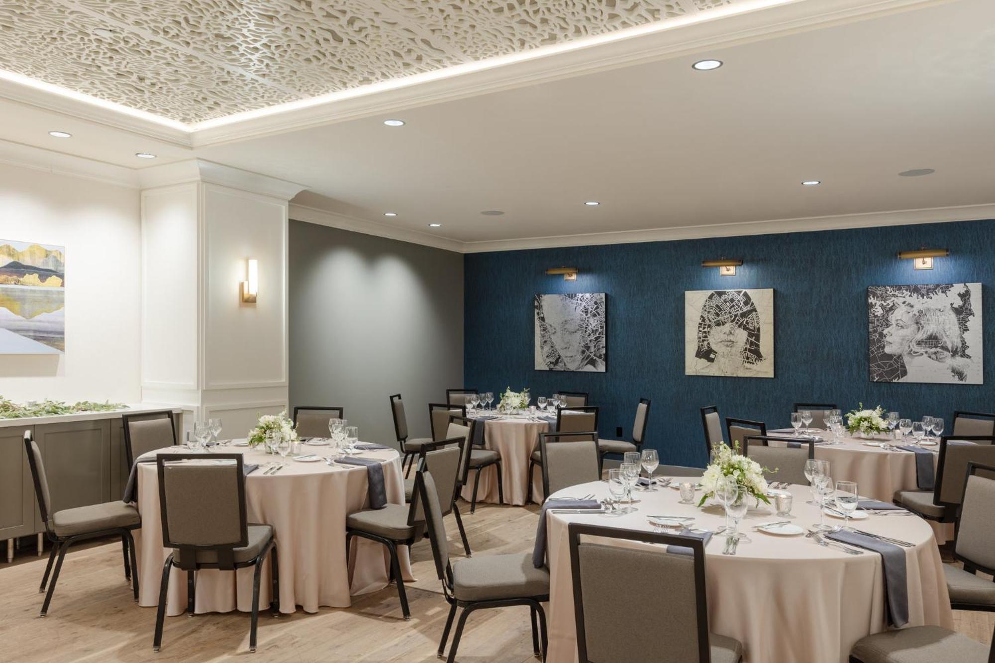 Intercontinental - St. Paul Airport By Ihg Hotel 3*