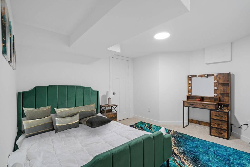 Apartment Movie Game & Fire Pit Luxury Spacious *