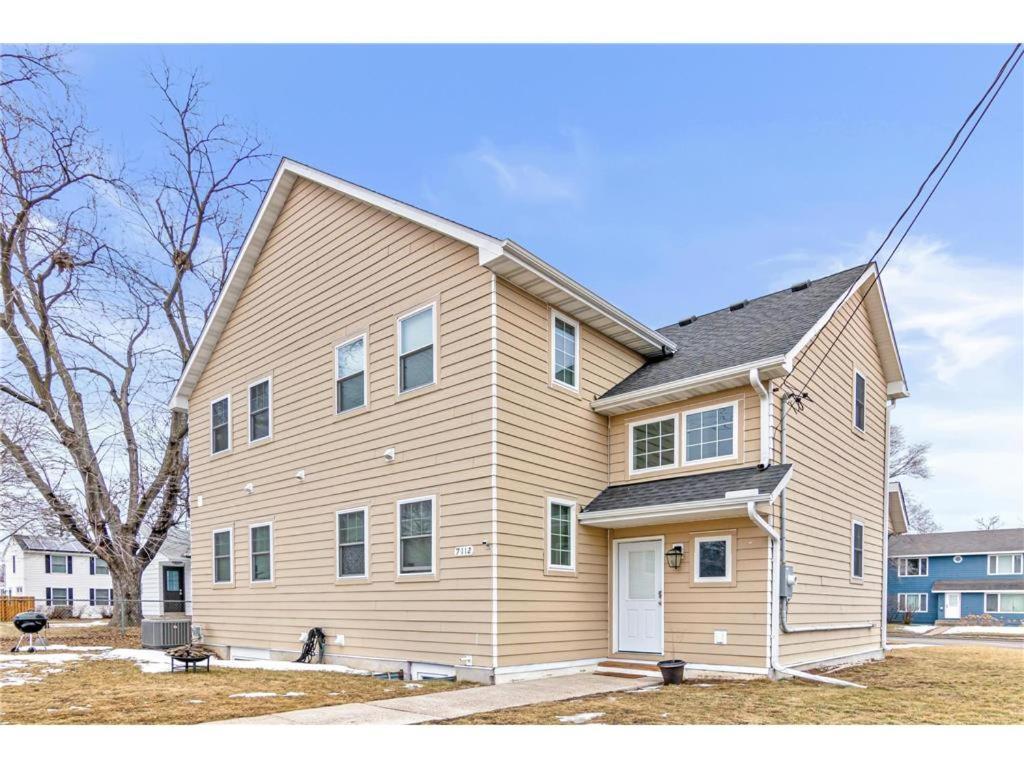 Apartment Work And Live In The Twin Cities - We Connect