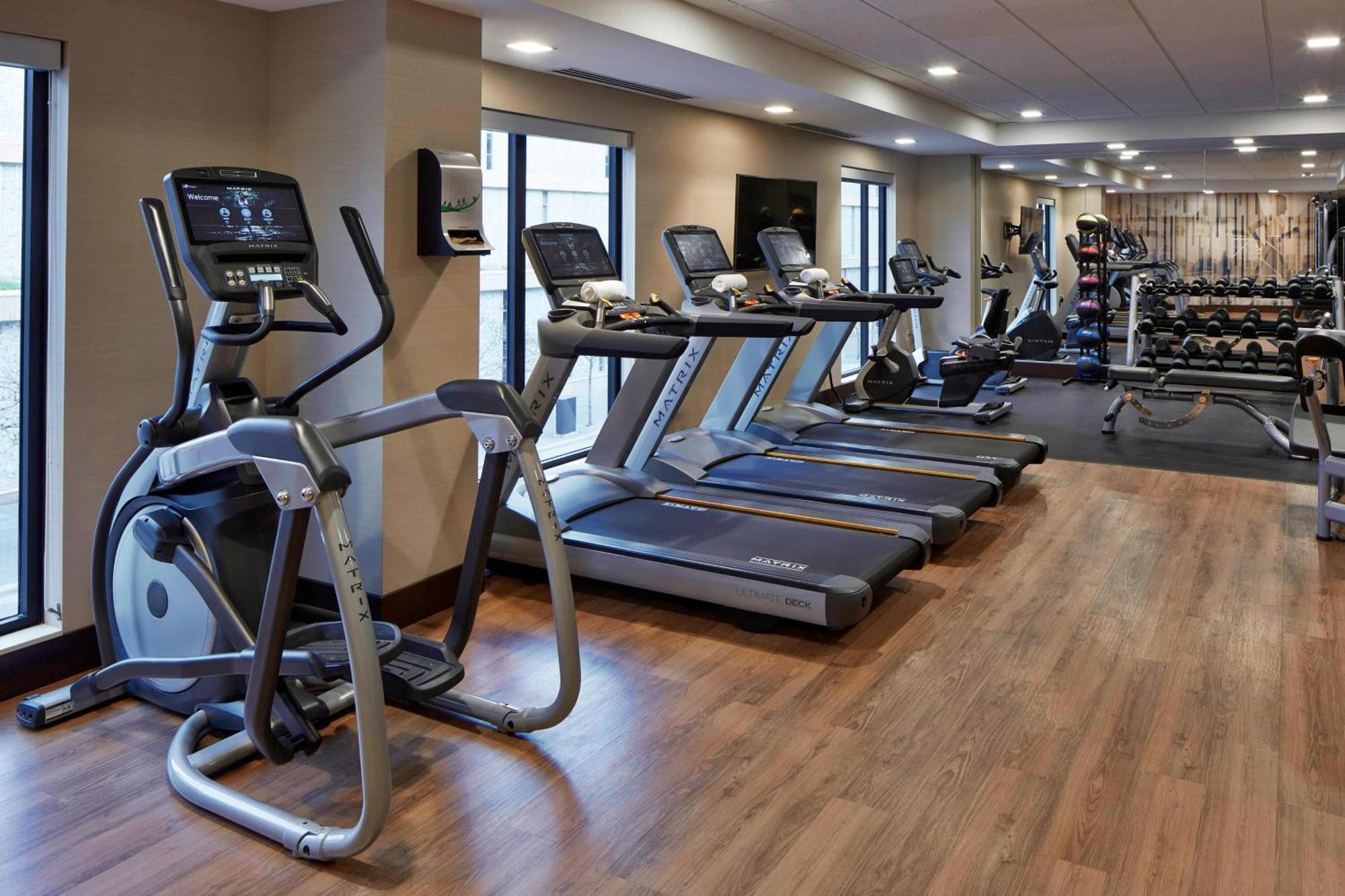 Hotel Ac Hotel By Marriott Minneapolis Downtown 4*