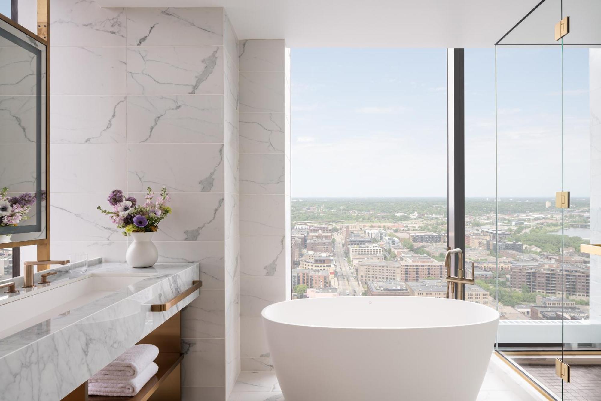 Four Seasons Hotel Minneapolis