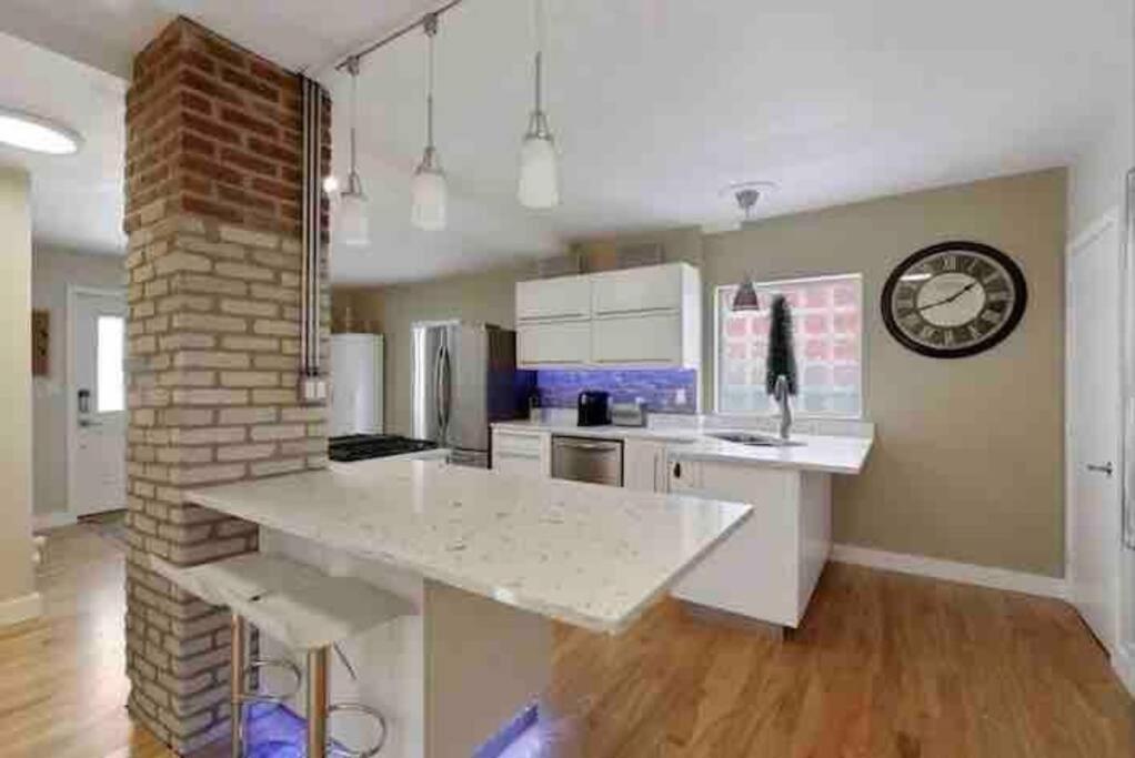 Tangletown 3 Bedroom Lux Holiday home
