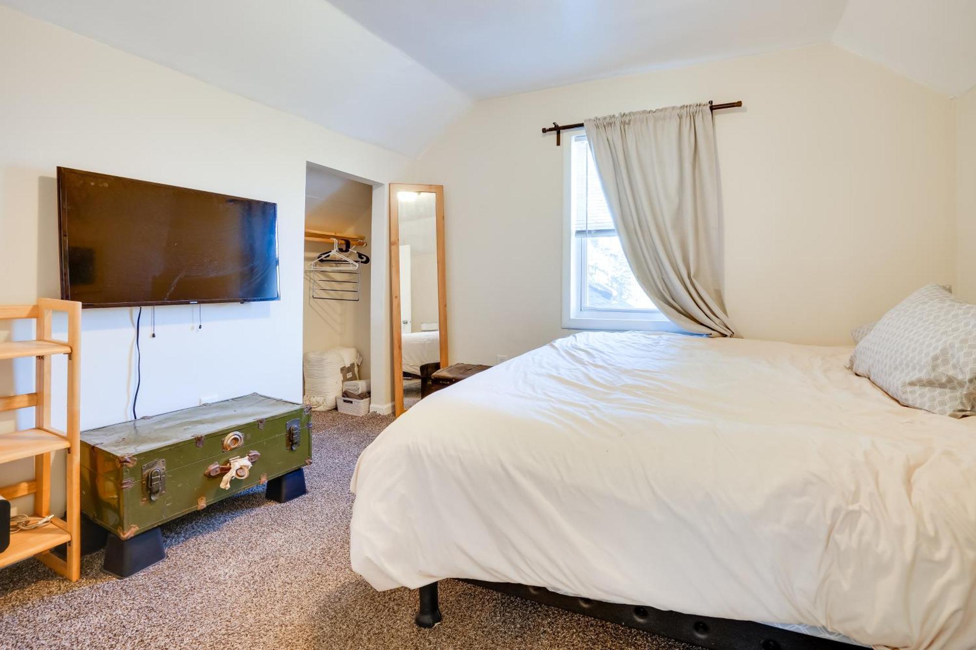 2 Mi To Downtown With Shared Yard Minneapolis
