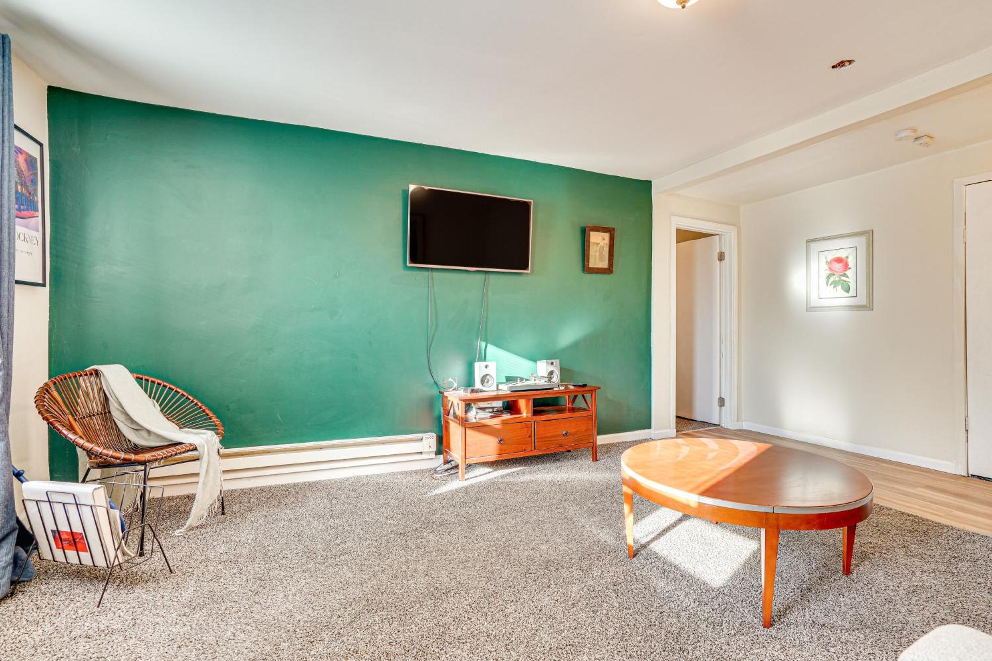 Apartment 2 Mi To Downtown With Shared Yard Minneapolis