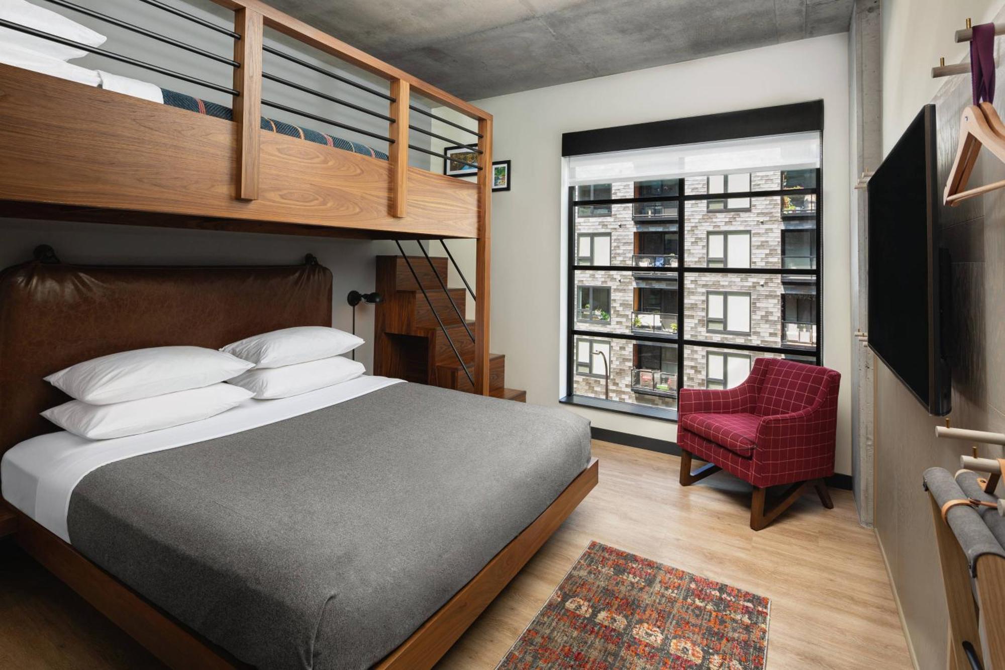 Moxy Downtown Hotel Minneapolis