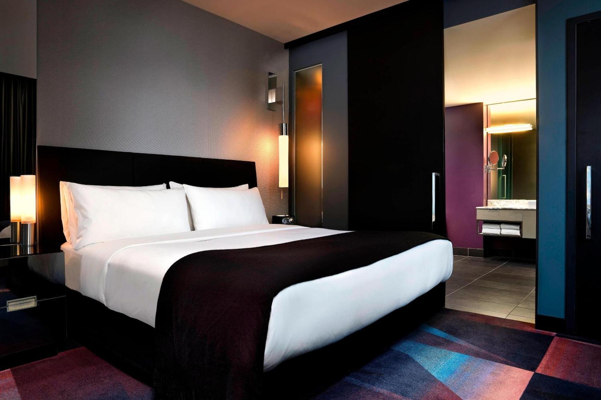 W - The Foshay Hotel 5*