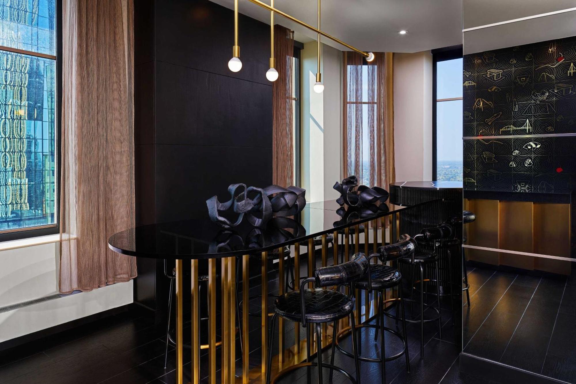 Hotel W - The Foshay 5*