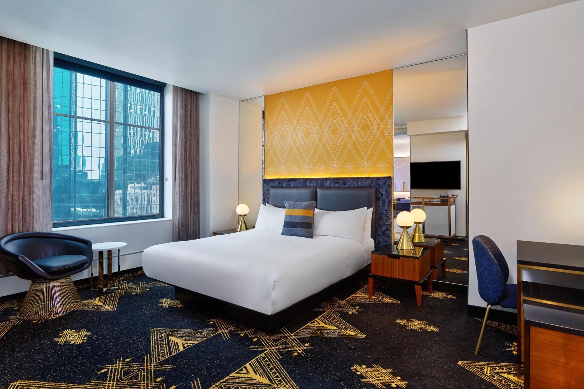 W - The Foshay Minneapolis