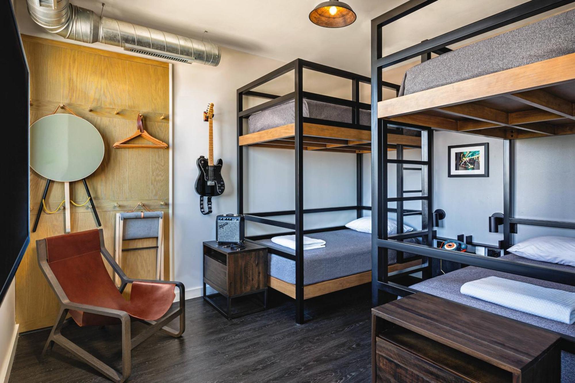 Hotel Moxy Uptown