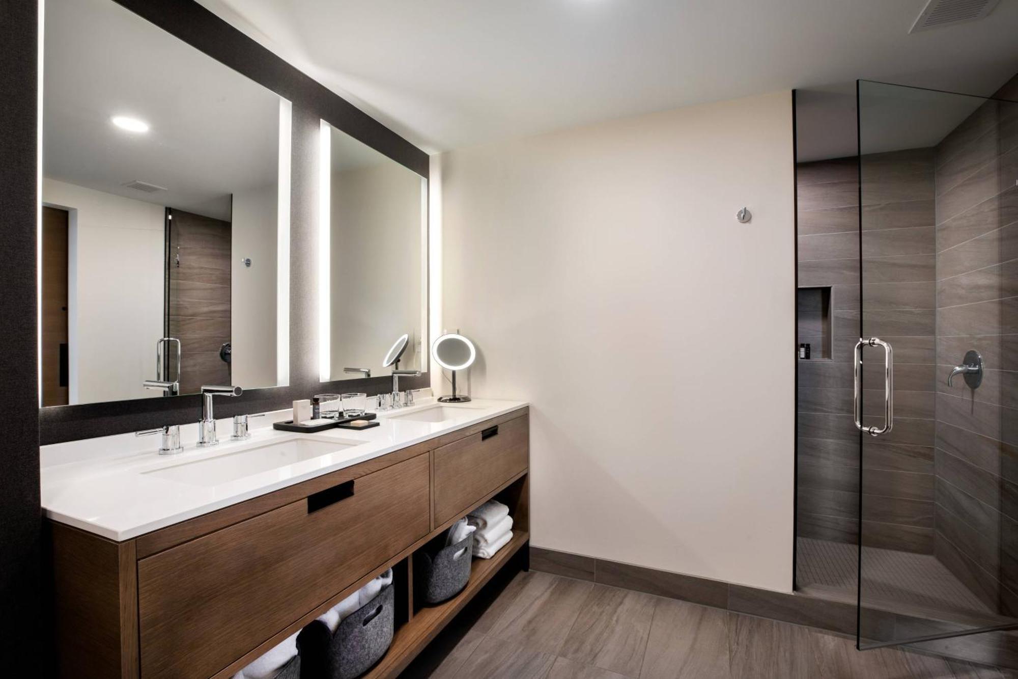 Elliot Park Hotel, Autograph Collection Hotel 4*