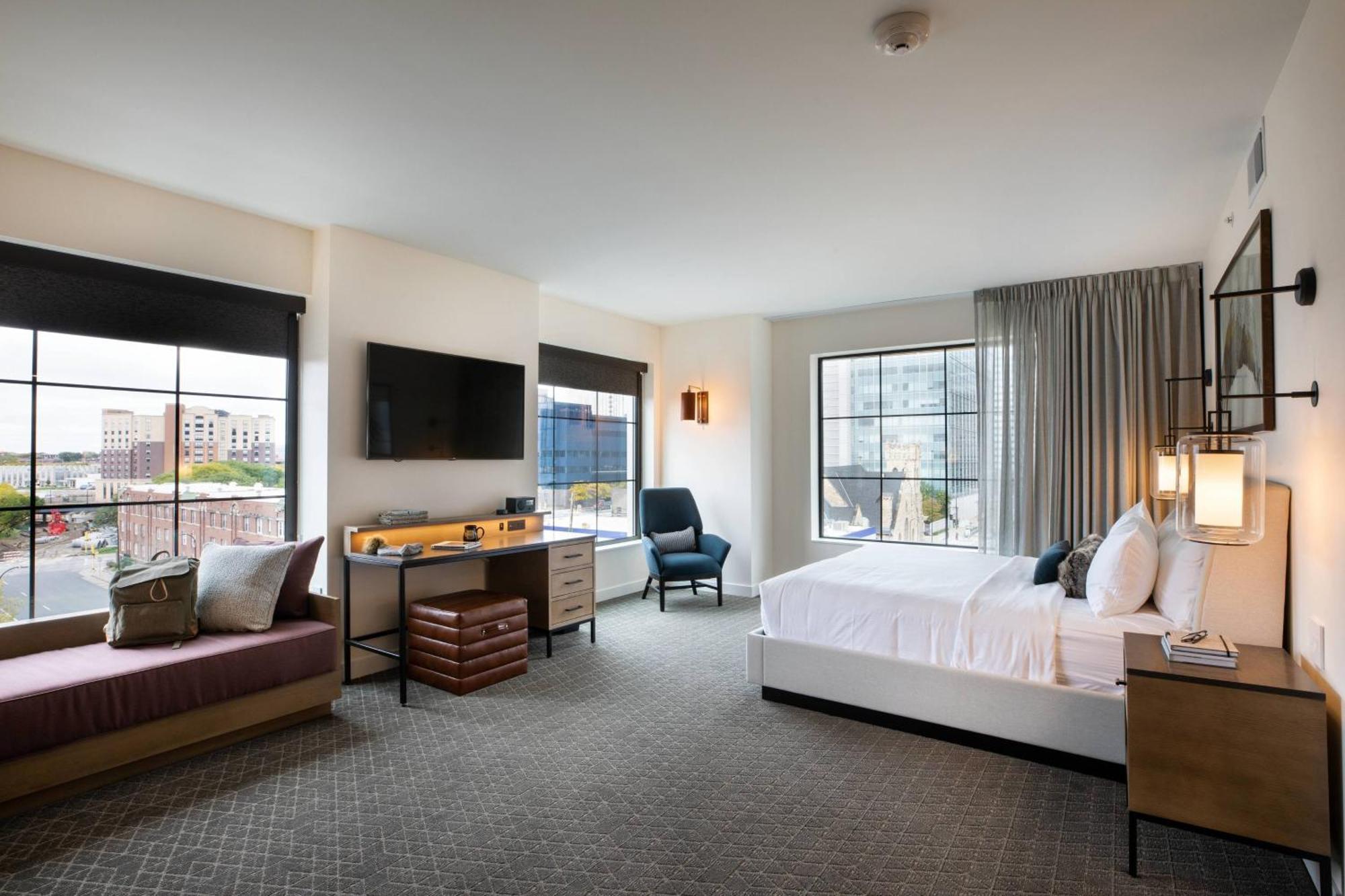 Elliot Park Hotel, Autograph Collection Hotel Minneapolis