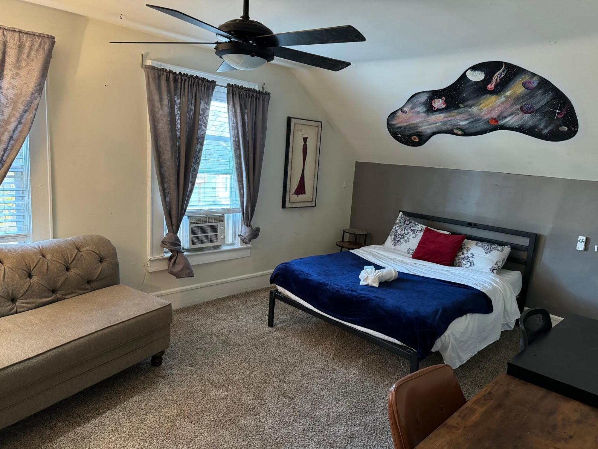 The Madison House Albergue Minneapolis