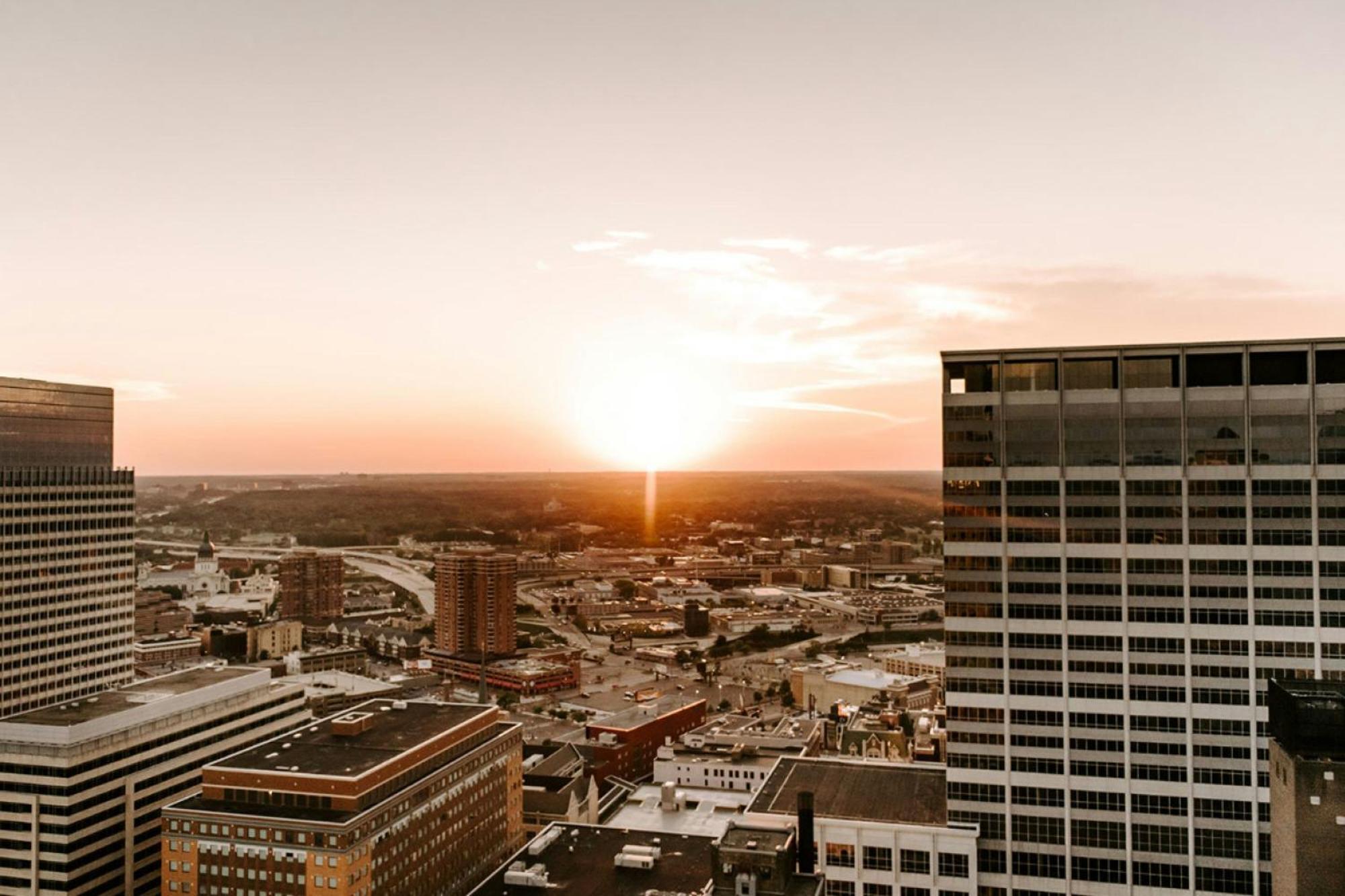 W - The Foshay 5* Minneapolis
