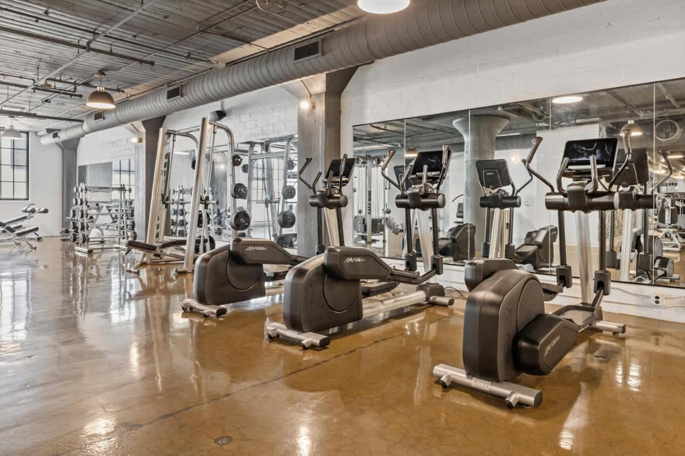 Apartment Two Cozysuites Nlg W Pool Bowling Alley Sauna #14 & 15 Minneapolis