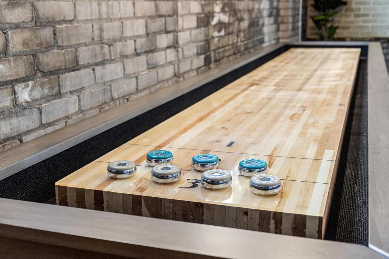 Apartment Cozysuites Nlg With Pool Bowling Alley Sauna #33 Minneapolis