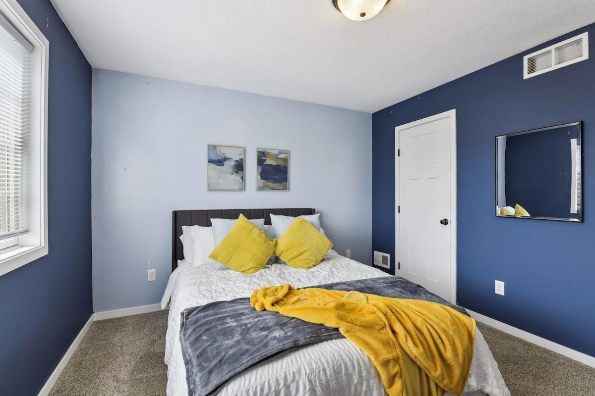Basketball Court, Pickleball, Karaoke, 6 Beds *