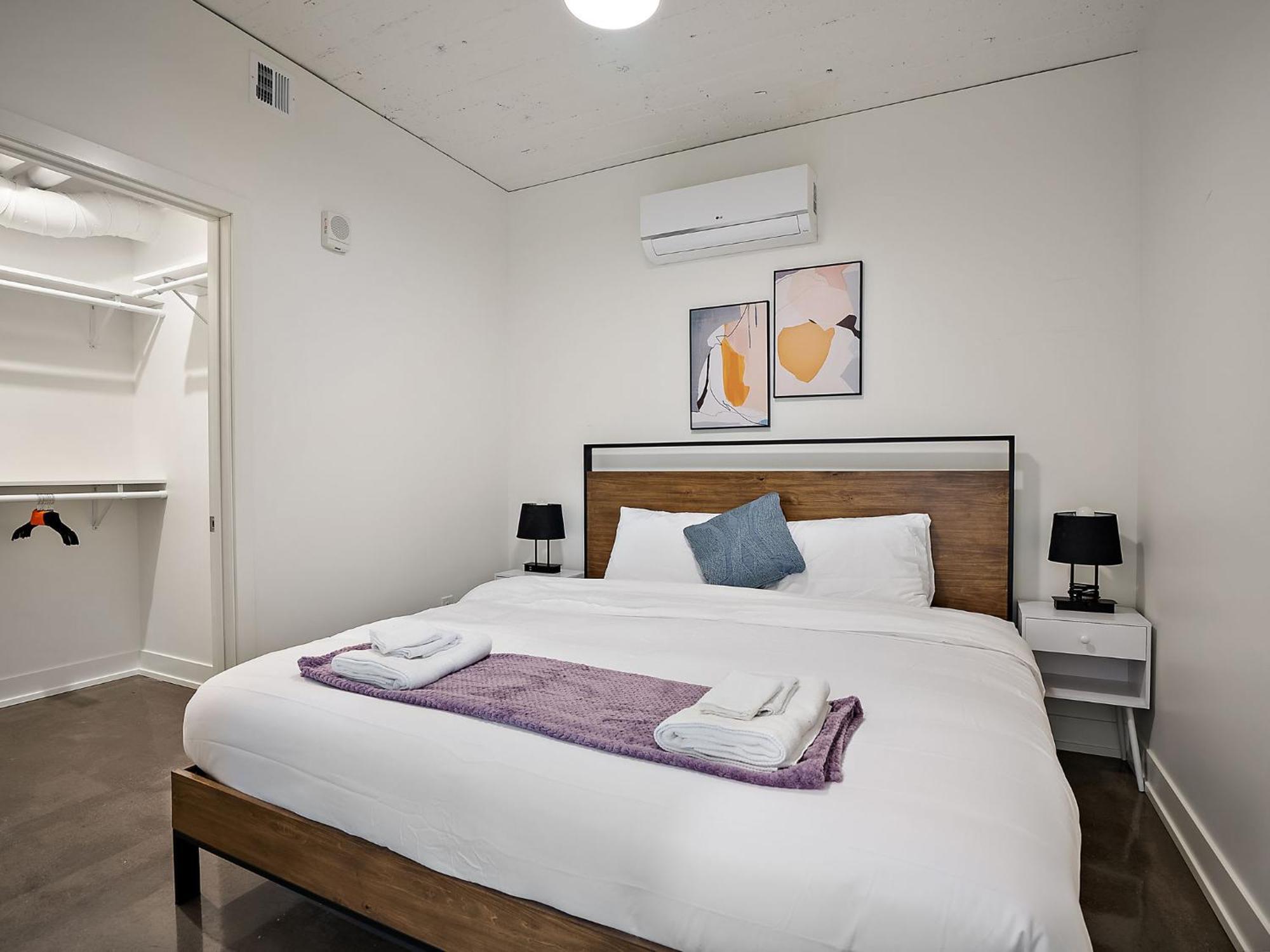 Apartment Cozysuites Nlg With Pool Bowling Alley Sauna #30 Minneapolis