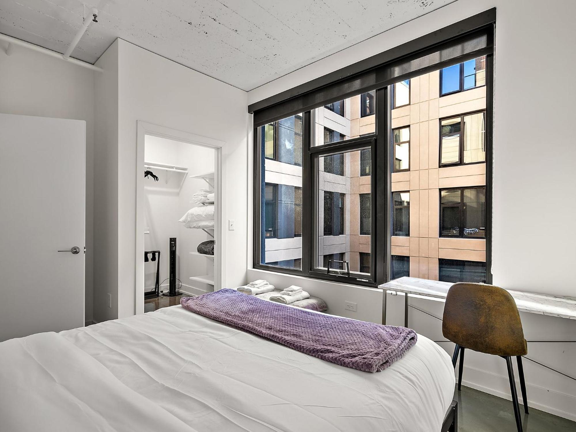 Cozysuites Nlg With Pool Bowling Alley Sauna #09 * Minneapolis
