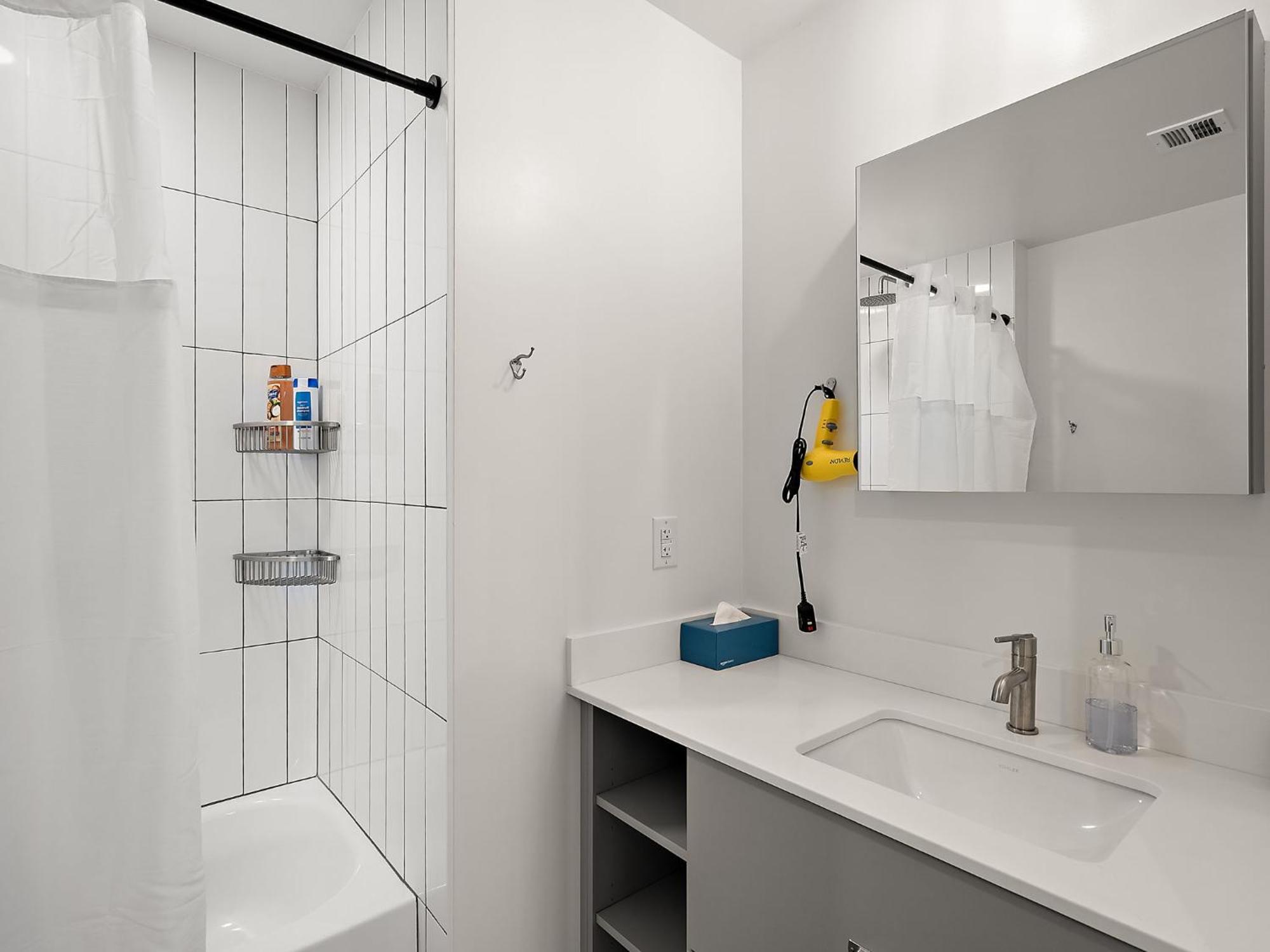 Cozysuites Nlg With Pool Bowling Alley Sauna #11 *