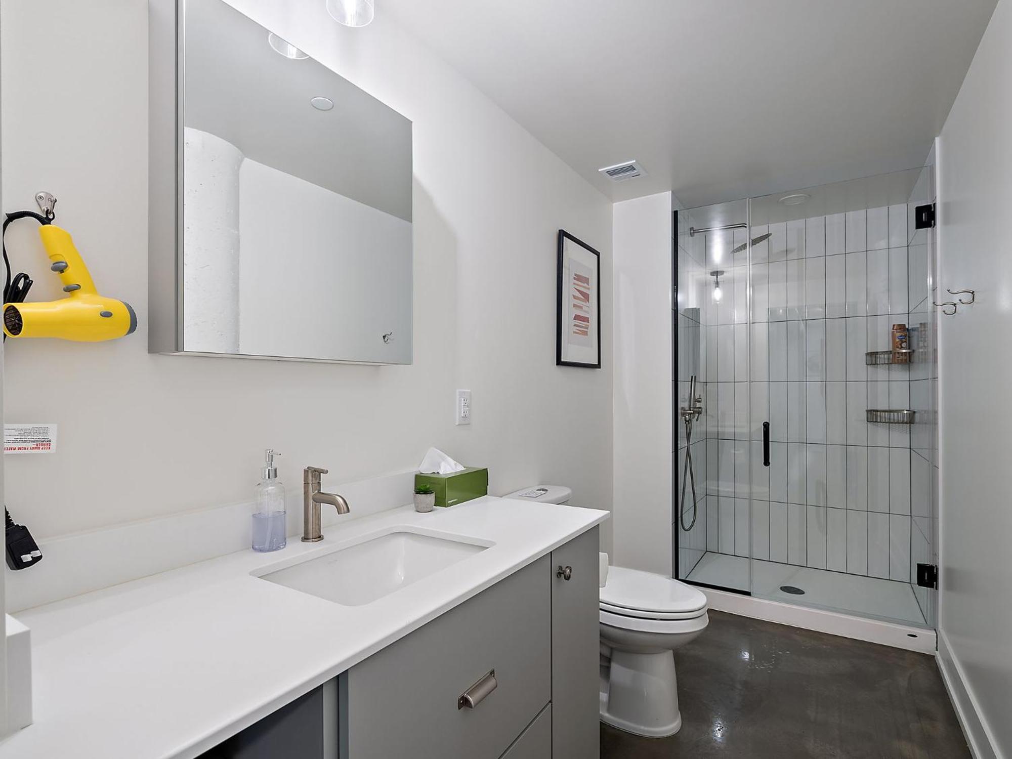 Two Cozysuites Nlg With Pool Bowling Alley Sauna #12 & 8 Apartment