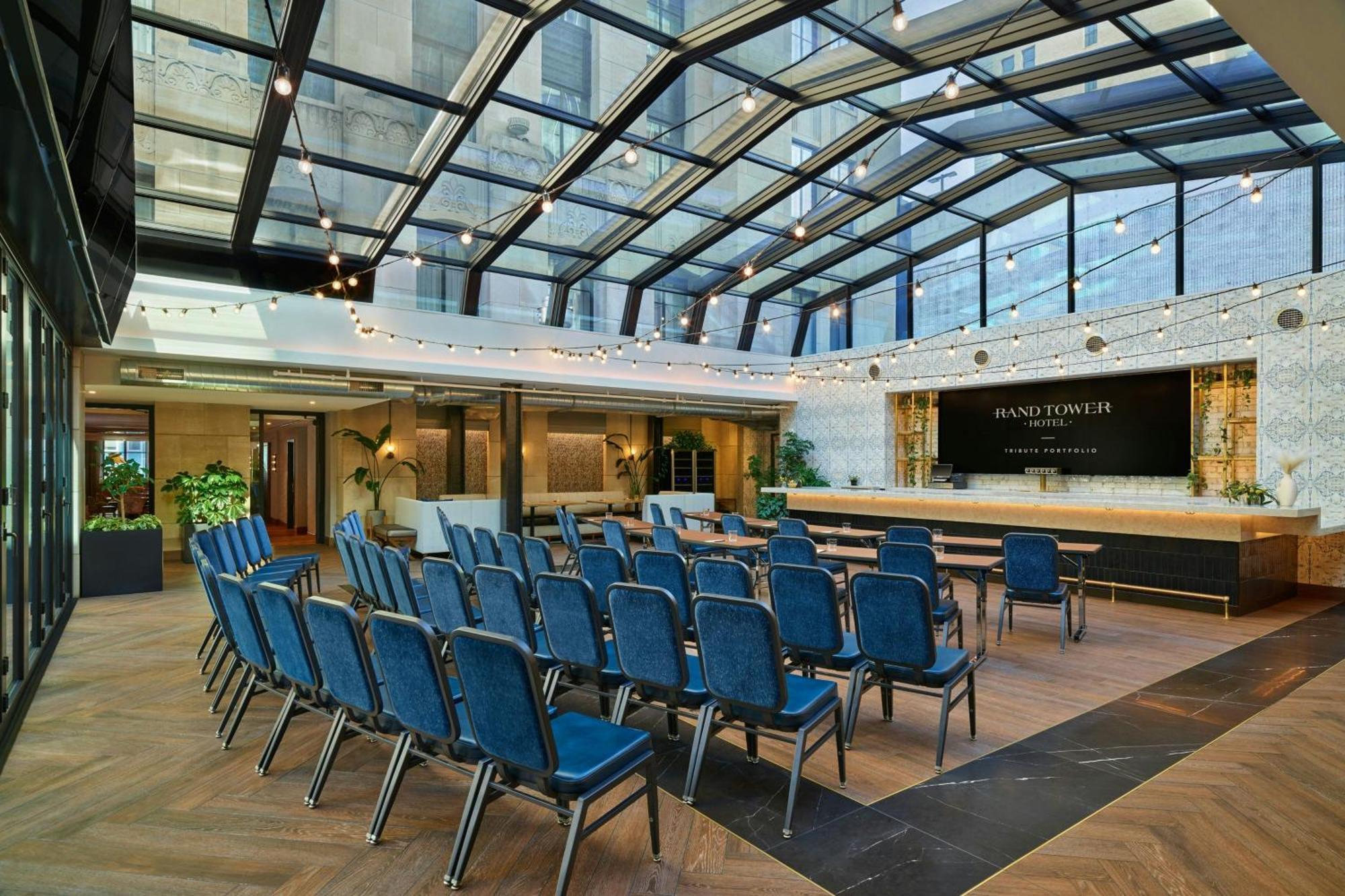 Rand Tower Hotel, Minneapolis, A Tribute Portfolio 5*