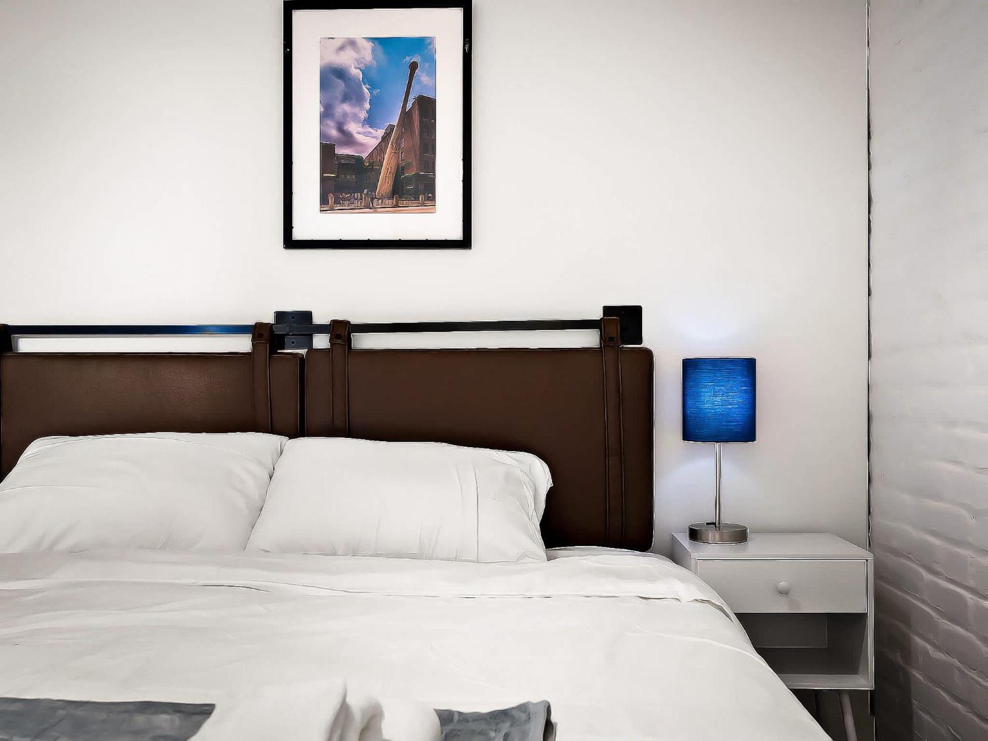 Two Cozysuites Nlg With Pool Bowling Alley Sauna #01 & 11 Minneapolis