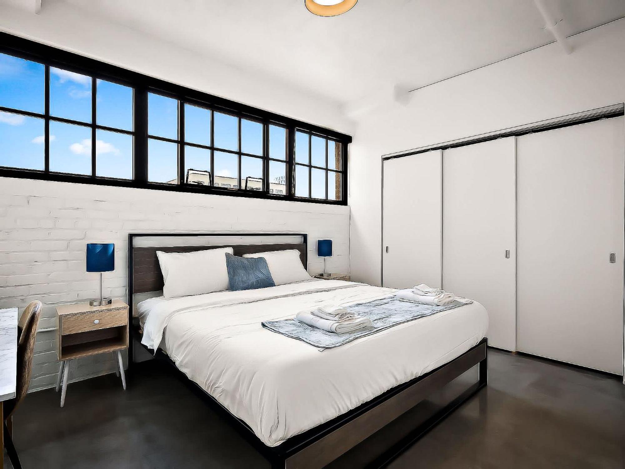 Apartment Cozysuites Nlg With Pool Bowling Alley Sauna #11 Minneapolis