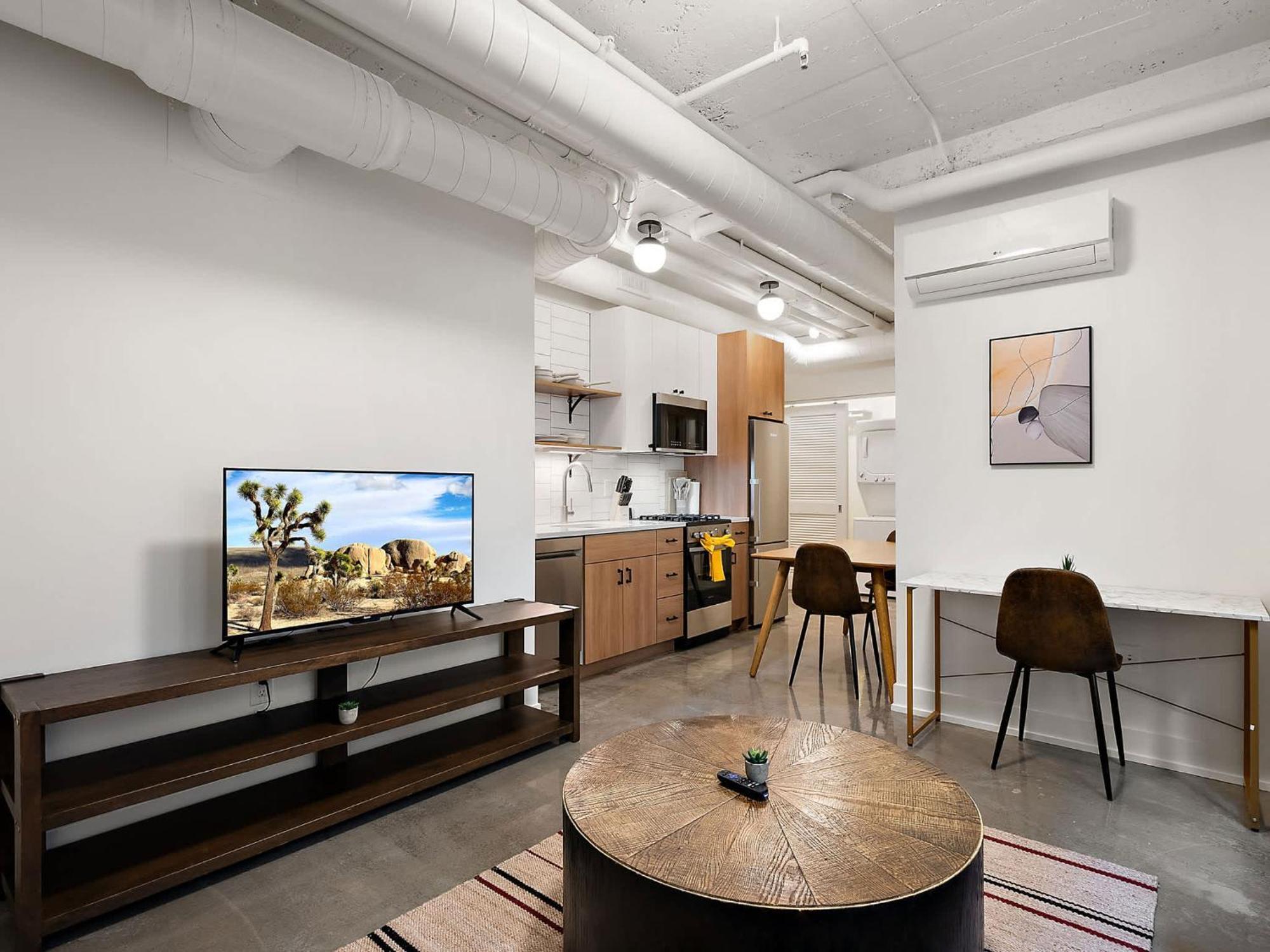 Two Cozysuites Nlg With Pool Bowling Alley Sauna #01 & 11 Apartment Minneapolis