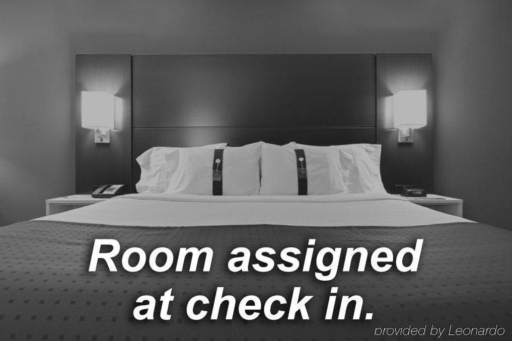 Express & Minneapolis-downtown Convention Center By Ihg