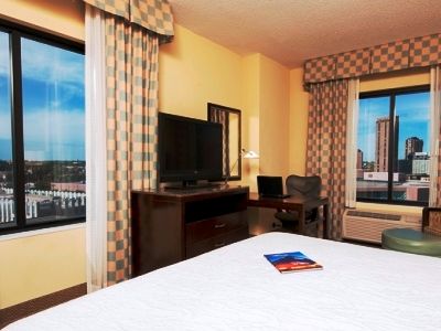 Hilton Garden Downtown Minneapolis