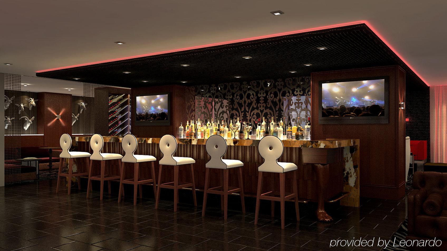Hotel Hyatt Centric Downtown 4*