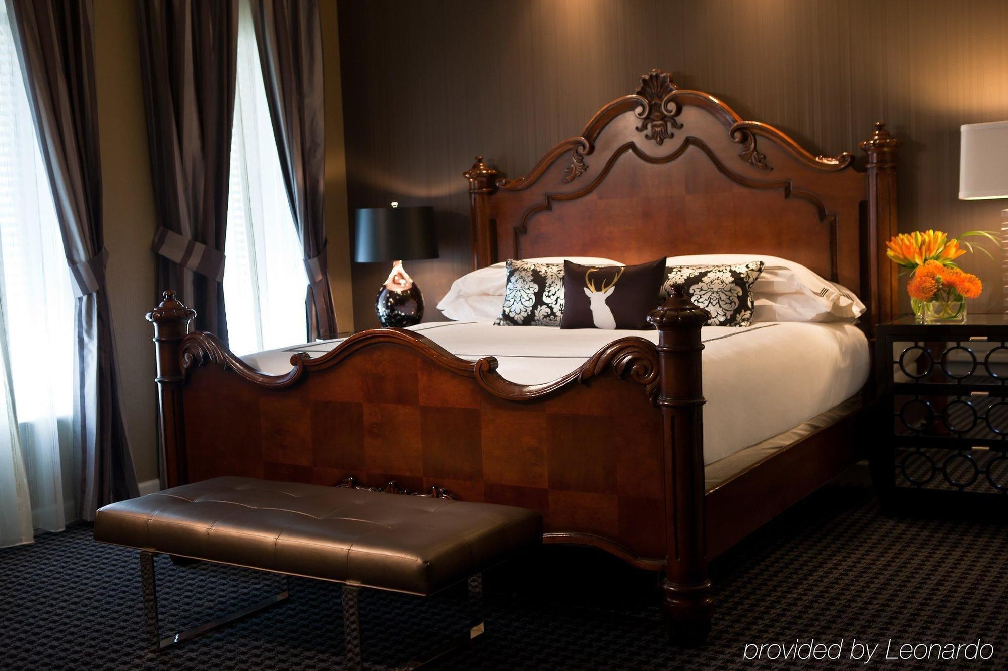 Hyatt Centric Downtown 4*