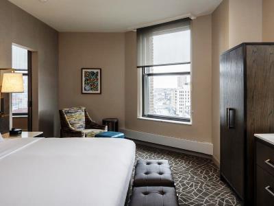 Embassy By Hilton Downtown Hotel Minneapolis