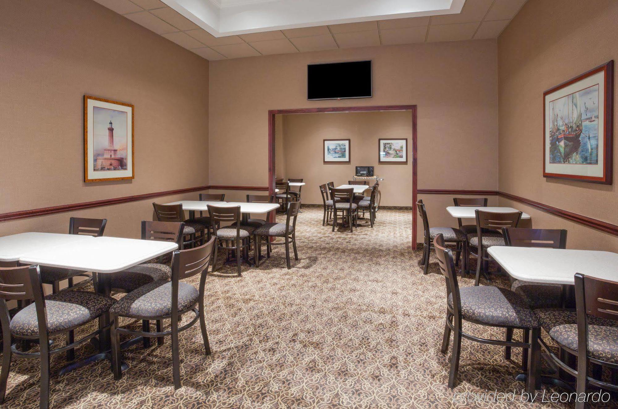 Express & Minneapolis-downtown Convention Center By Ihg Minneapolis