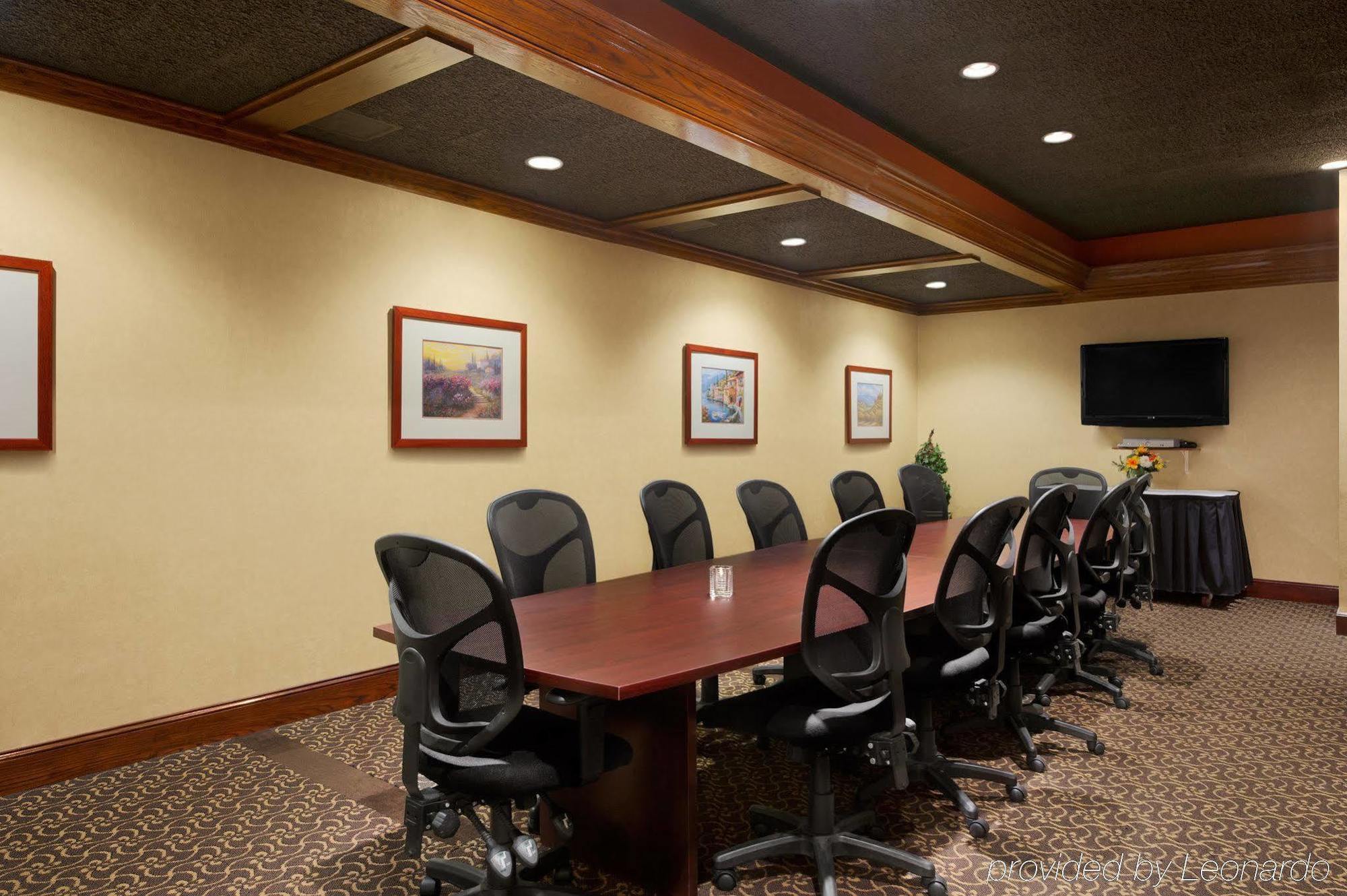 Hotel Delta By Marriott Northeast Minneapolis