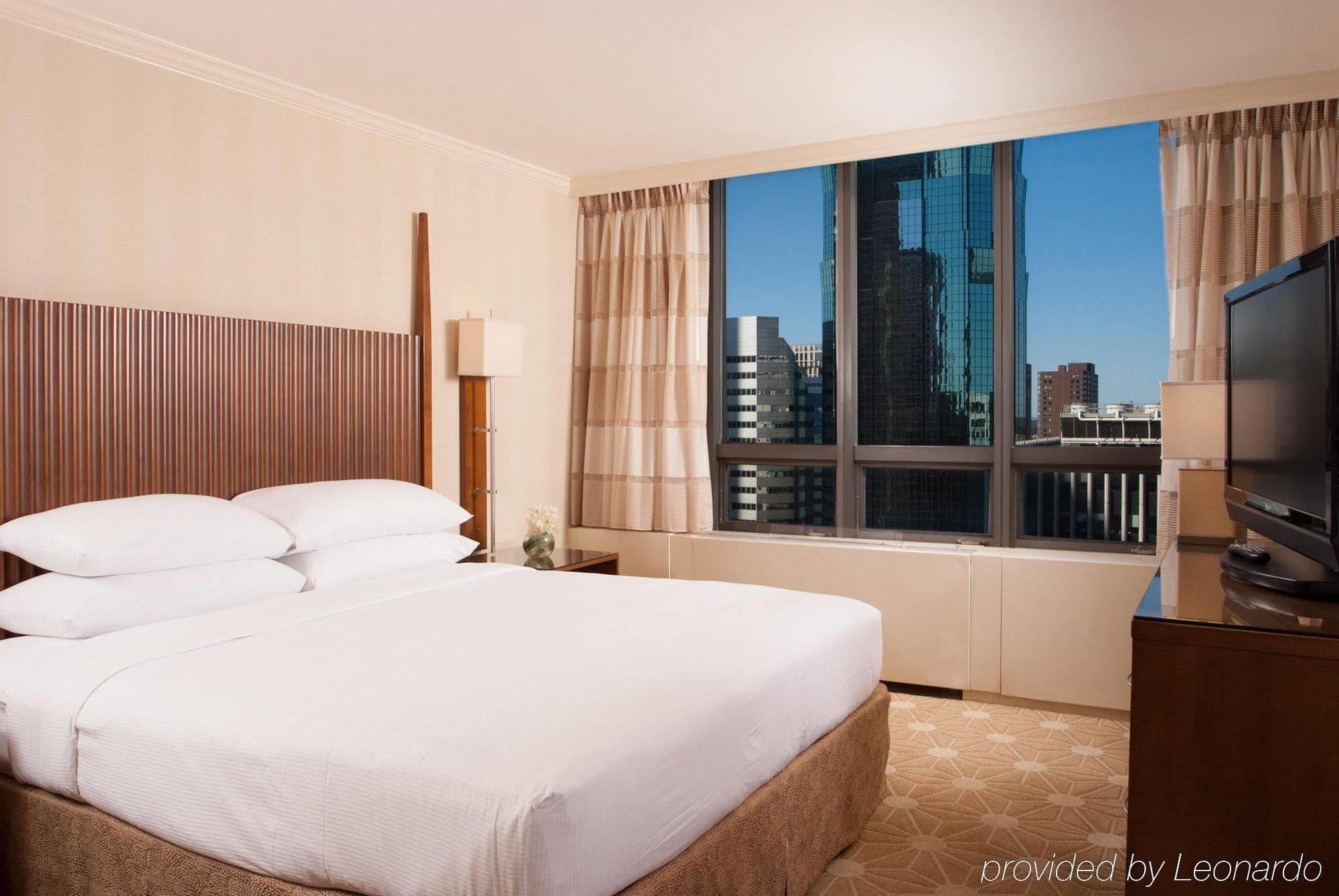 The Marquette Hotel, Curio Collection By Hilton Hotel