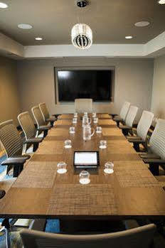 Hotel Hilton Garden - Area 3*