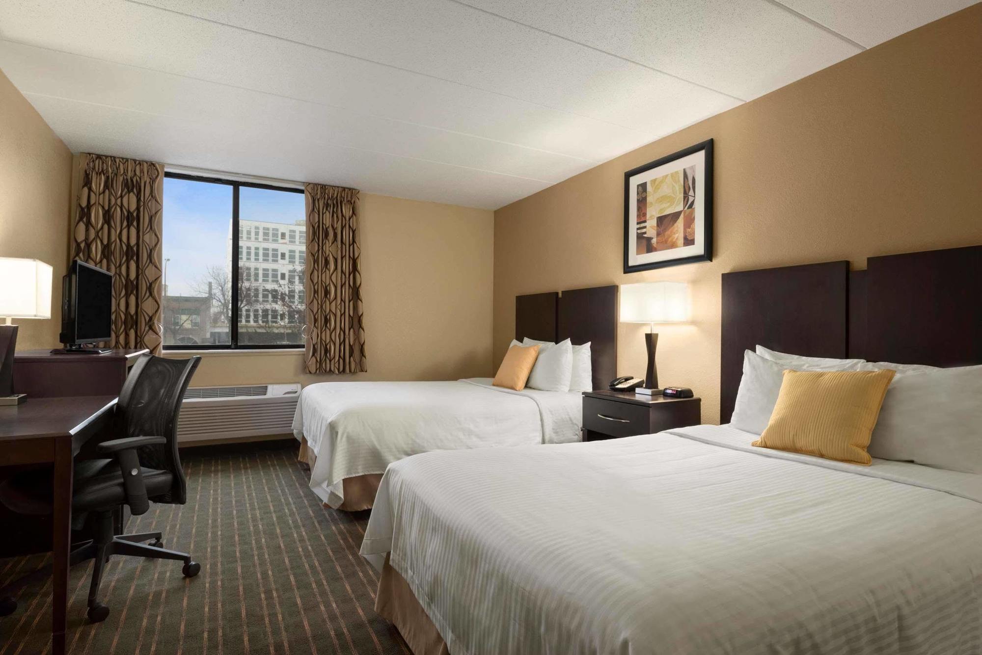 Hotel Days By Wyndham Ave Se