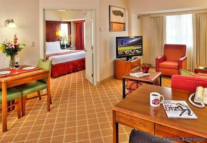 Downtown/city Center 4*