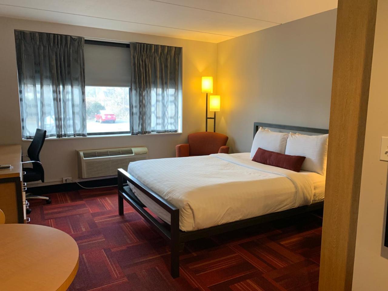 University Inn 3*